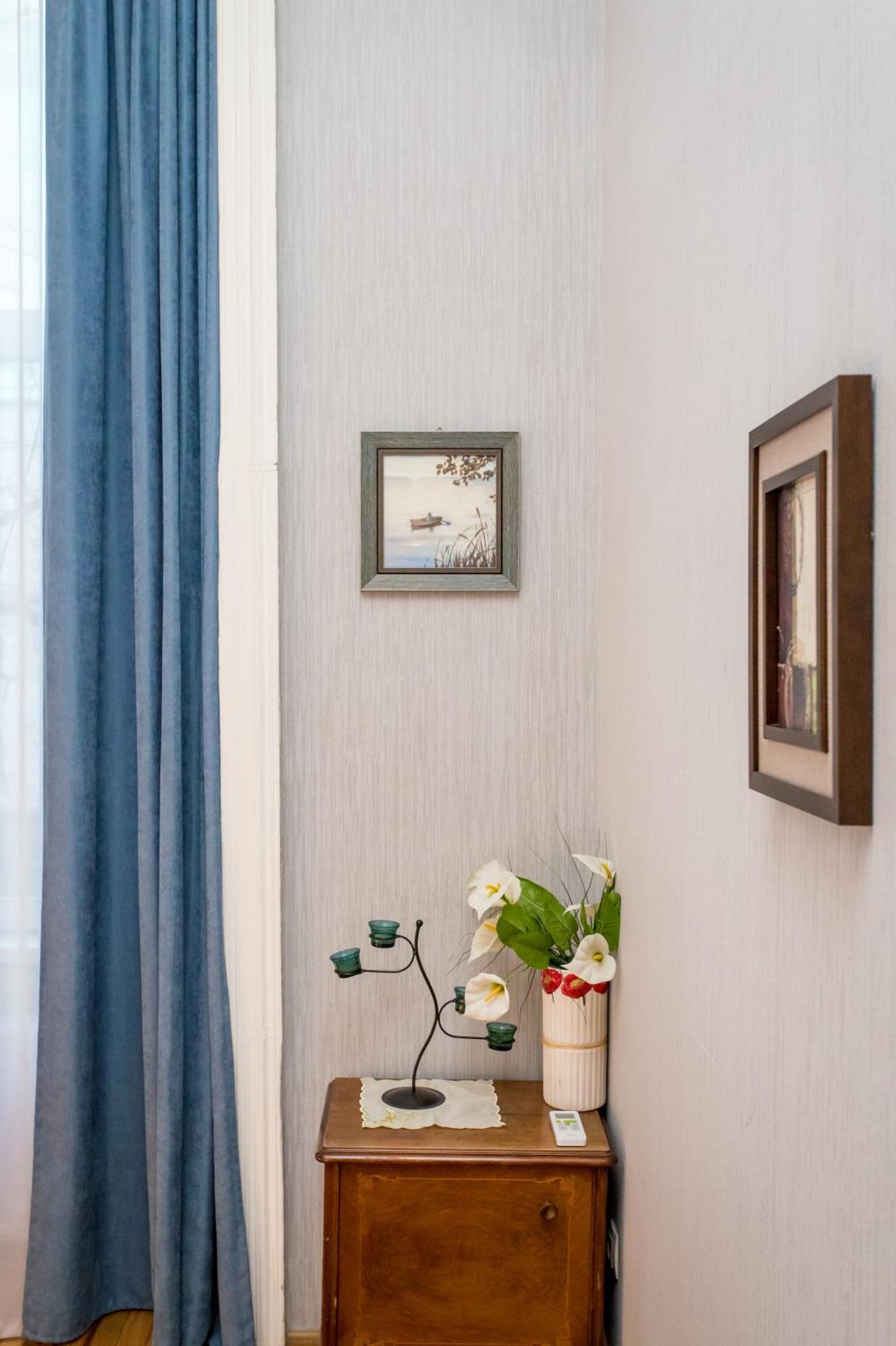 Hb Apartments Mari Brose Tbilisi ภายนอก รูปภาพ