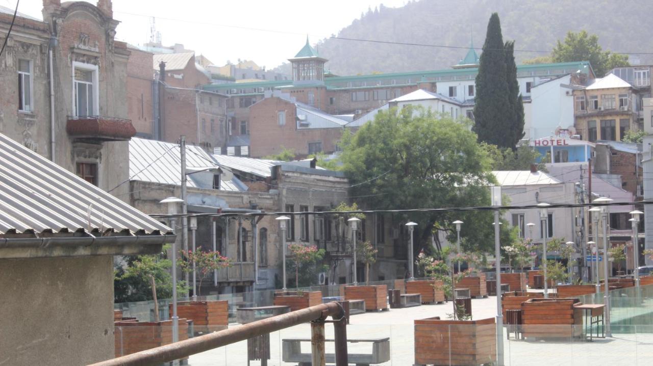 Hb Apartments Mari Brose Tbilisi ภายนอก รูปภาพ